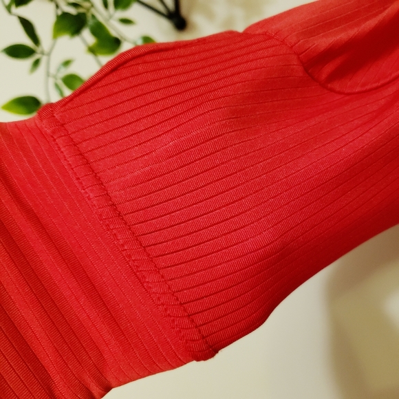 ROOTS | ATHLETIC CANADA ONE-SHOULDER TOP graphic - Picture 7 of 8